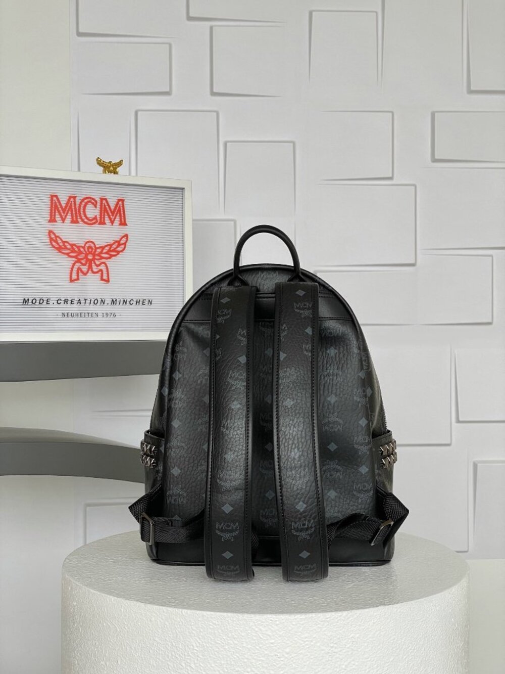 MCM Backpack Black - Picture 2 of 9